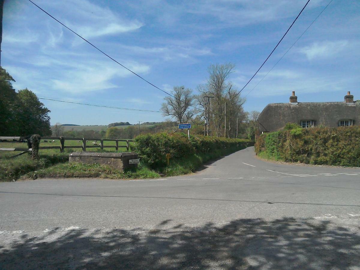 The Crown Inn Alvediston Buitenkant foto